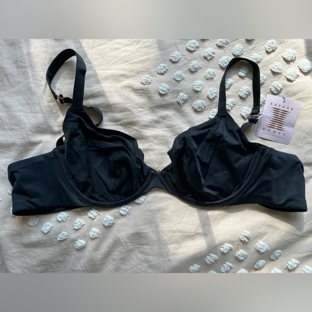 NWT Savage X Fenty Unlined Core Microfiber Plunge Bra